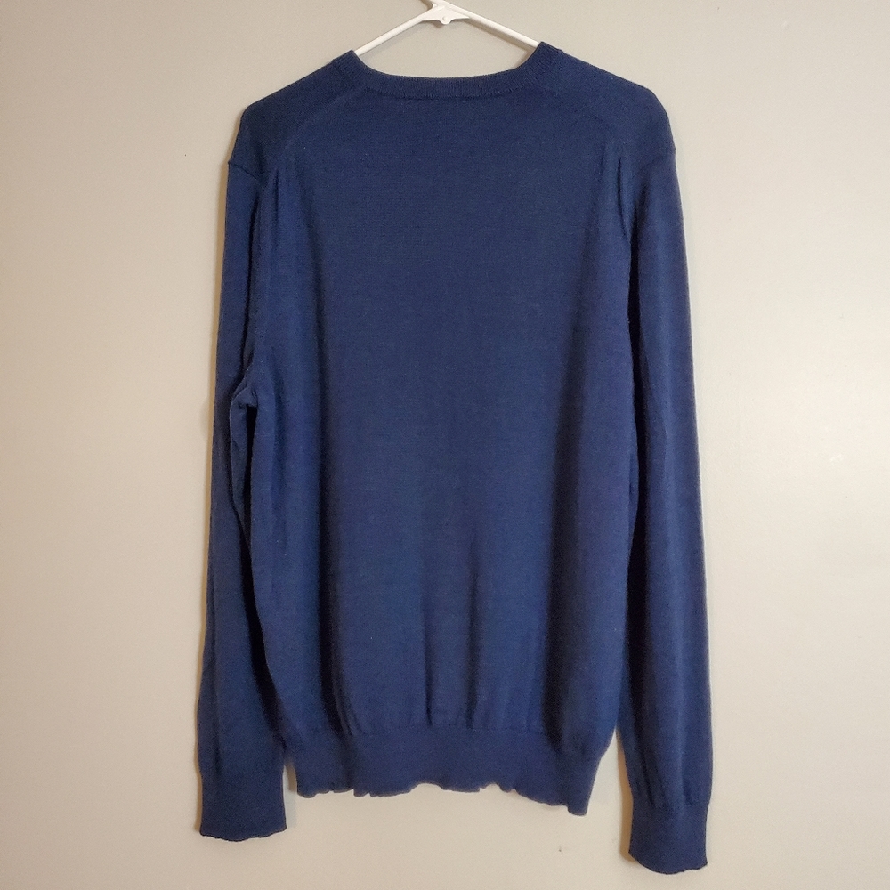 Jos. A. Bank Traveler mens sweater XL blue knit vneck long sleeves